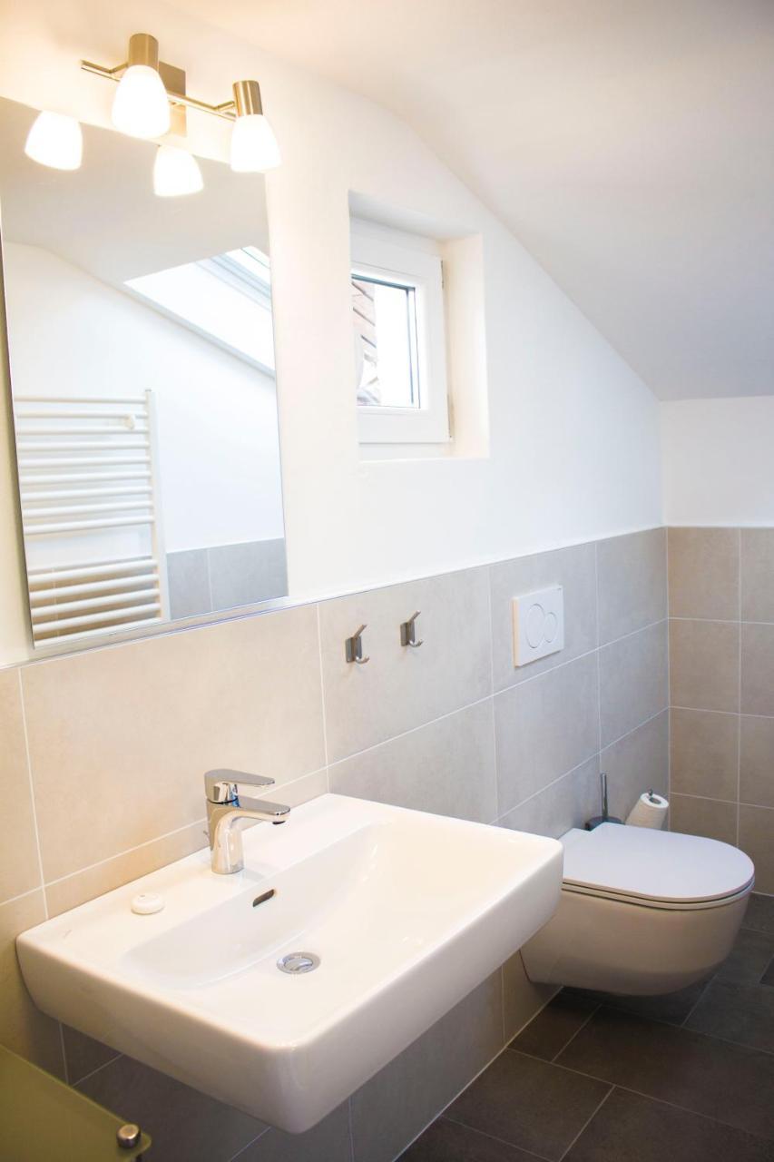 Schenna Garni Eden Bed & Breakfast Εξωτερικό φωτογραφία